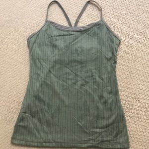 Lululemon top size 6 khaki